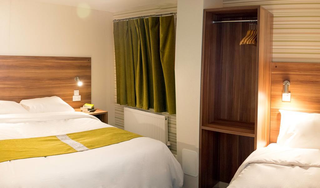 Helix Hotel Грейнджмут Номер фото
