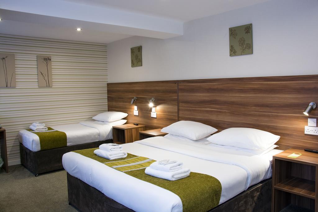 Helix Hotel Грейнджмут Экстерьер фото